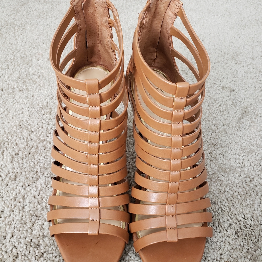 Jessica Simpson heels